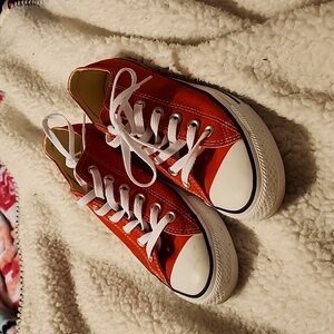 Red Converse